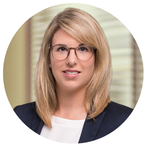 Dr. Janina Luzius